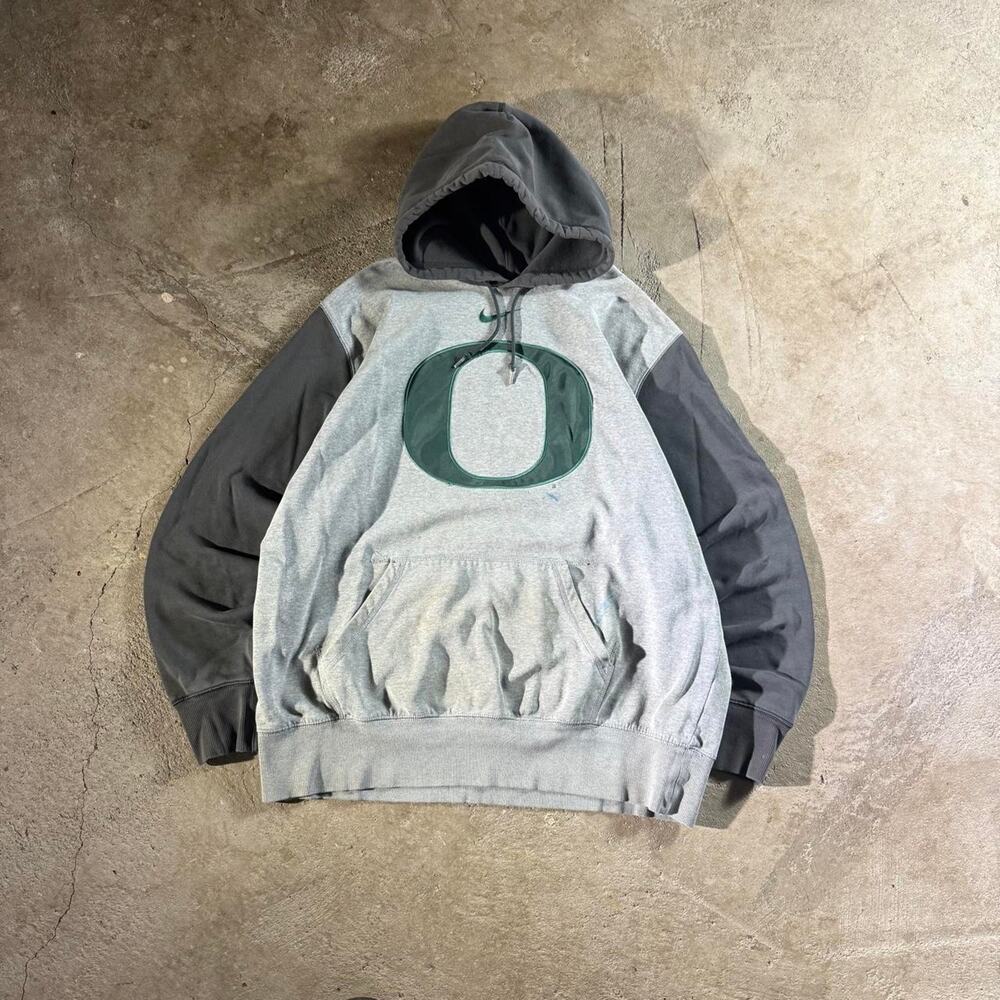 Y2K Nike Oregon Ducks U of O Center Swoosh Hoodie
